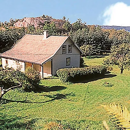 2 Bedroom Amazing In Skanevik