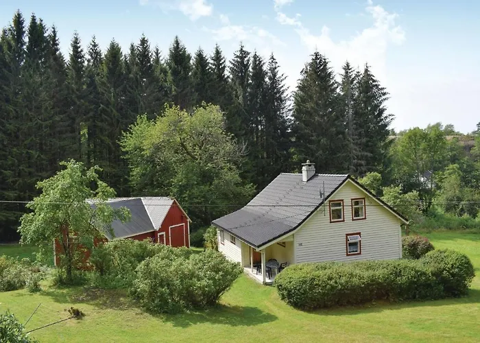 Skanevik Skanevikstrand 度假居 *